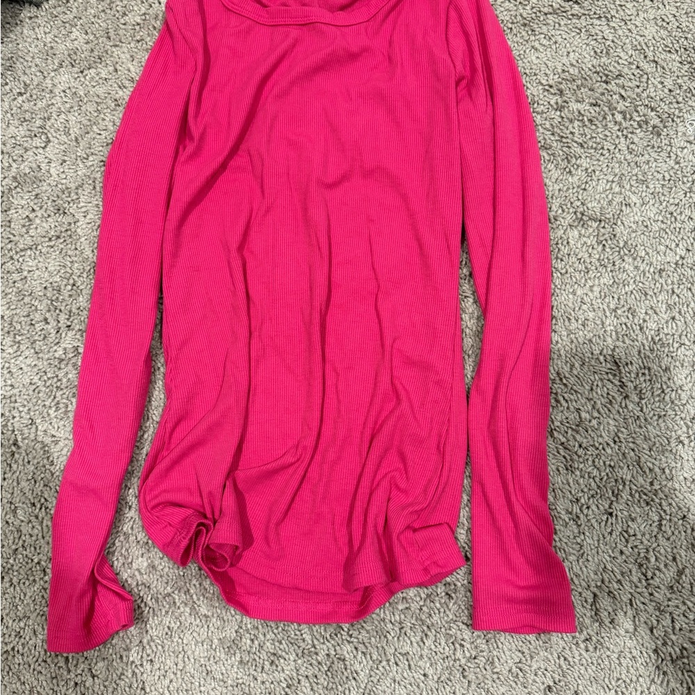 Women's Pink Long Sleeve Top